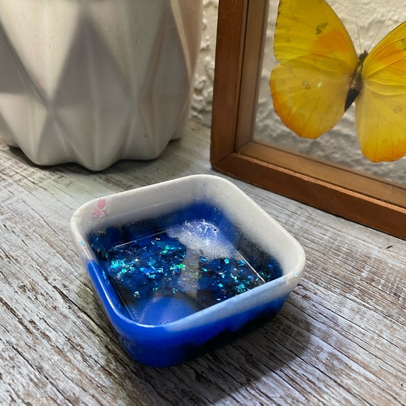 Square Tray / Dish - Blue + Black + White + Iridescent Rainbow Confetti - Picture 9 of 17